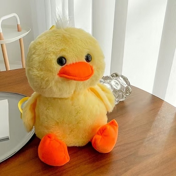 Mini yellow duck backpack - Picture 6 of 6